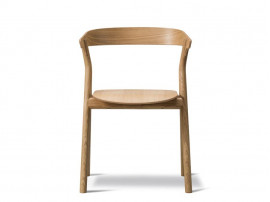 Yksi Chair model 3340