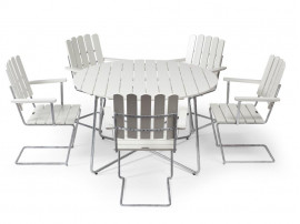 A2 outdoor armchair galvanized steel base. 