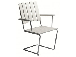 A2 outdoor armchair galvanized steel base. 