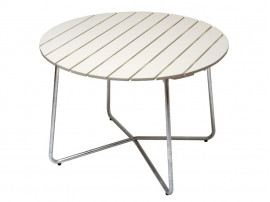 Table de repas scandinave d'extérieur modèle A9, Ø 100 cm. Structure en acier galvanisé. 