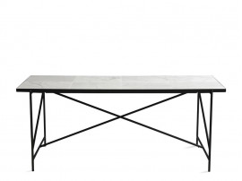 Carrare marble dining table 185 cm. Black frame. 