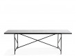 Table de repas scandinave en marbre de Carrare. 230 cm. Structure noire. 