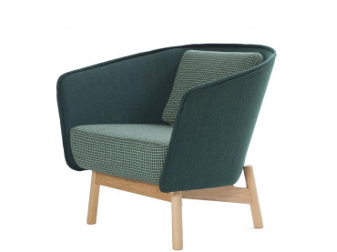 Fauteuil scandinave modèle Aura Wood. 