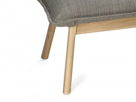 Tabouret ou repose-pieds scandinave modèle Lab XL. 