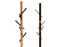 Naula standing coat rack. 