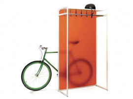 Takit standing coat rack 