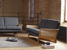 Canapé scandinave modèle Hanne, Cannage. 2 places  