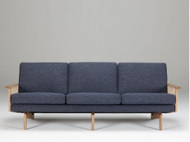 Hanne Sofa. 3 seater. 