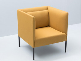 Molto Sofa. 1 seater. Low backrest. 