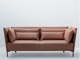 Scandinavian sofa model Niu.