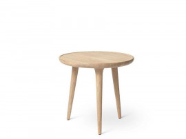 Table d'appoint scandinave modèle Accent chêne.  Ø 45 cm, 2 tailles