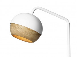 Lampe à poser scandinave modèle Ray. Blanc. 