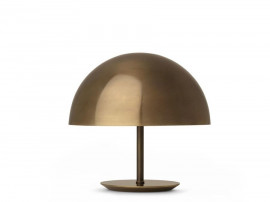 Lampe à poser scandinave modèle Babby Dome Brass