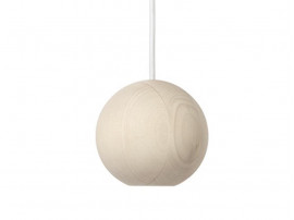 Suspension scandinave modèle Liuku Ball