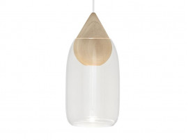 Suspension scandinave modèle Liuku Drop. Abat-jour en verre transparent. 