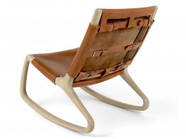 Fauteuil à bascule ou rocking chair scandinave modèle Rocker chêne blanchi