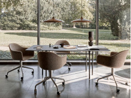 Snaregade Dining Table. Rectangular shape. 6/8 seats. 