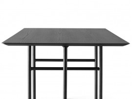 Table de repas scandinave modèle Snaregade rectangulaire. 6-8 pers. 