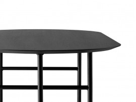 Table de repas scandinave Snaregade ovale. 8-10  pers.