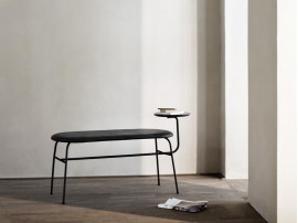 Banc scandinave modèle Afteroom. Cuir noir