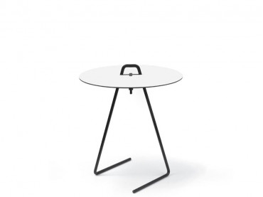 Table d'appoint scandinave  modèle Side Table noir