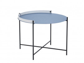 Edge outdoor tray table Ø 62 cm