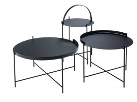 Edge outdoor tray table Ø 76 cm