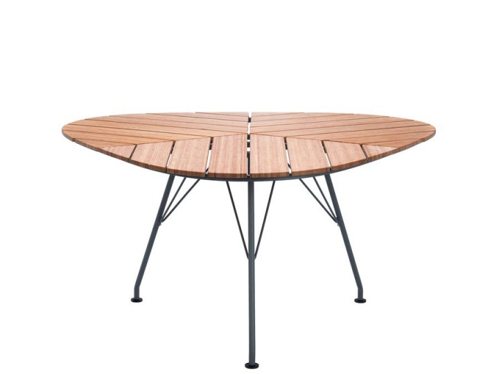 Table de repas scandinave d'extérieur  modèle Leaf, 9 pers.