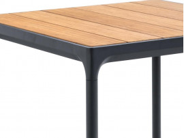 Table de repas scandinave d'extérieur  modèle Four Black, 4 pers.