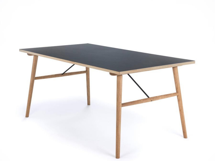 Table de repas scandinave modèle HELKA 2 tailles, 5 couleurs