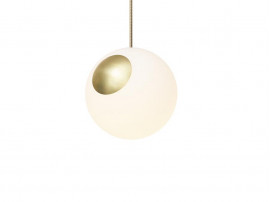 Suspension scandinave modèle Bright Spot laiton 