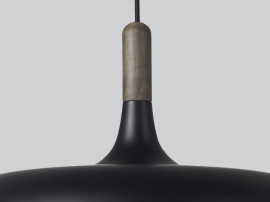 Acorn Pendant Lamp. Black