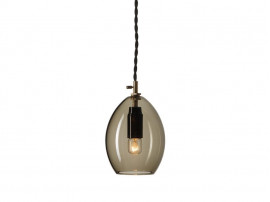 Suspension scandinave modèle Unika. Petite. Verre fumé