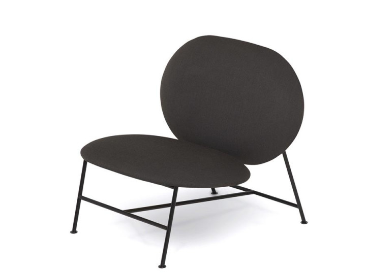 Fauteuil scandinave modèle Oblong. 