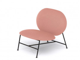 Oblong Lounge Chair. 