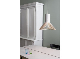 Suspension scandinave modèle   Puncto 4203. Noyer