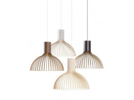 Suspension scandinave modèle    Victo 4250. Noyer. 