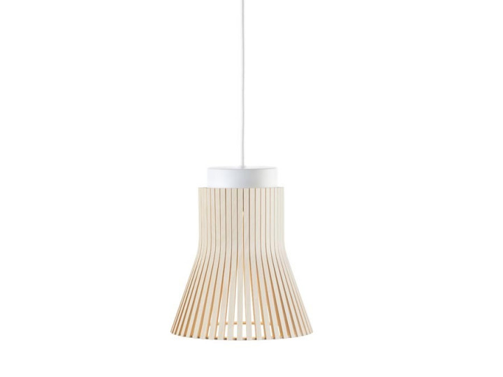 Suspension scandinave modèle  Petite 4600. 