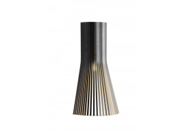 Secto 4231 Wall Lamp. 