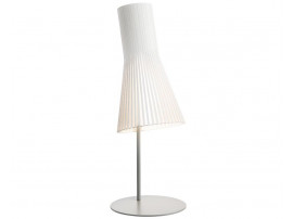 Secto 4220 Table Lamp. 