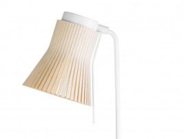 Petite 4610 Floor Lamp. Walnut. 