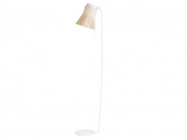 Petite 4610 Floor Lamp. Walnut. 