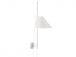 Yuh wall lamp . White