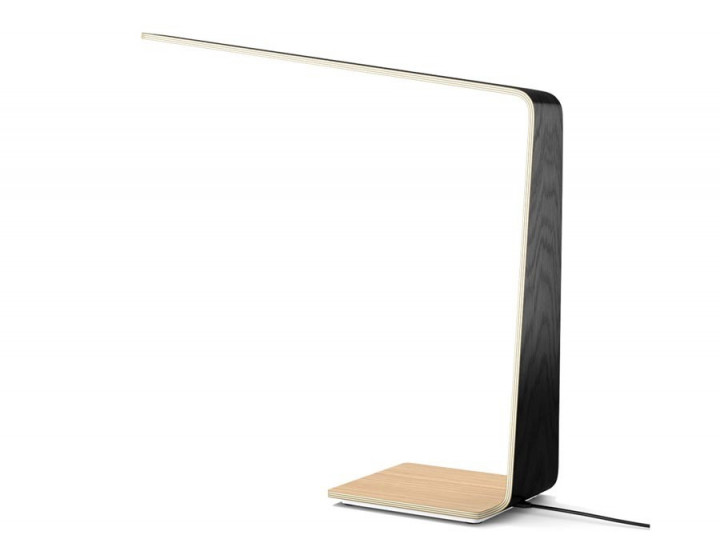 Lampe à poser scandinave modèle Led 8. Exterieur blanc ou noir.