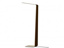 Lampadaire scandinave modèle Led 2. Exterieur blanc ou noir.