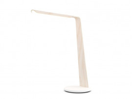 Lampe à poser scandinave modèle Swan