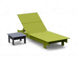 Outdoor Lollygagger ottoman or side table