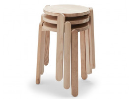 Nomad Stool. 