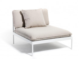 Bönan Lounge Chair. 