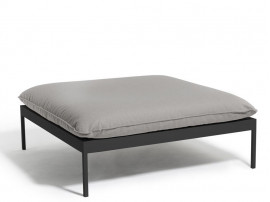 Bönan Lounge Ottoman. 